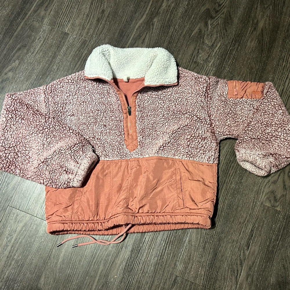 Free People Movement size Small Pullover